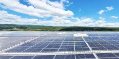 Come personalizzare i sistemi di montaggio solare per progetti fotovoltaici?